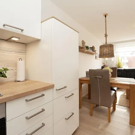 公寓 Haus Wiking- Nordstern 格洛米茨